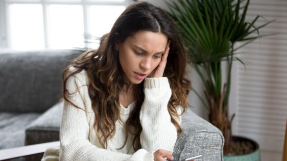 Digitale Gewalt gegen Mädchen und Frauen