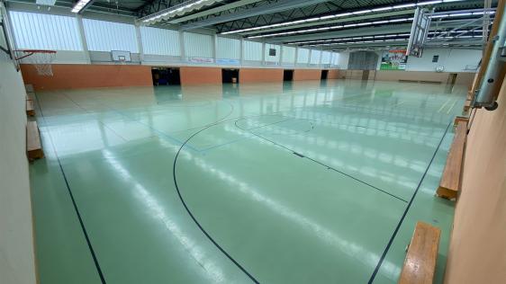 Harbecke-Sporthalle Innenaufnahme