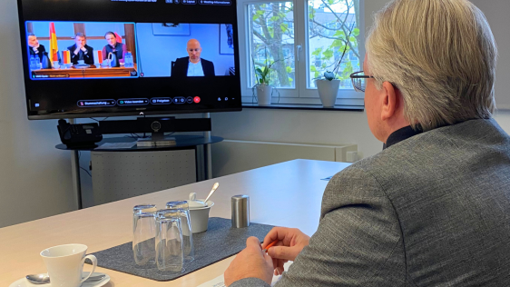 Videokonferenz mit Oberbürgermeister Marc Buchholz, Beigeordneten Felix Blasch, dem Stadtpräsidenten Arkadiusz Wiśniewski sowie Vertreterinnen und Vertretern aus der Stadtverwaltung Opole