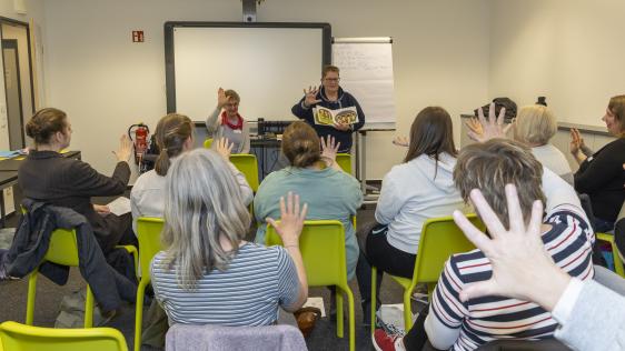 Workshopleitungen beim Fachtag Sprache 2025 im Mülheimer Medienhaus.