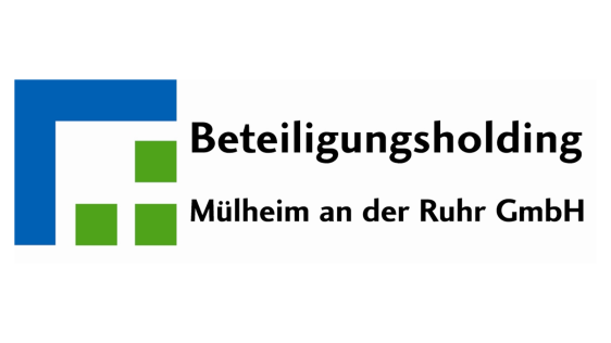 Abgebildet ist das Firmenlogo der BHM. Dieses ist in Farben und Elementen angelehnt an das Logo der Stadt Mülheim an der Ruhr.