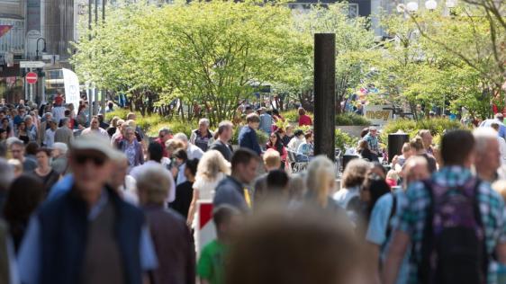Die Mülheimer Innenstadt: Eine der ersten Einkaufsstraßen Deutschlands