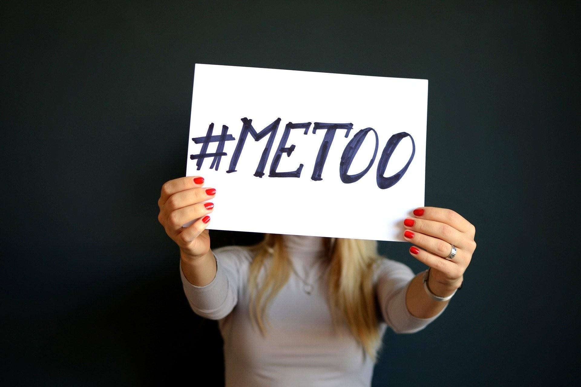 Zwei von drei Frauen erfahren in ihrem Leben sexuelle Belästigung. Doch erst die #metoo-Bewegung sorgte dafür, dass das Thema weltweit Gehör fand.