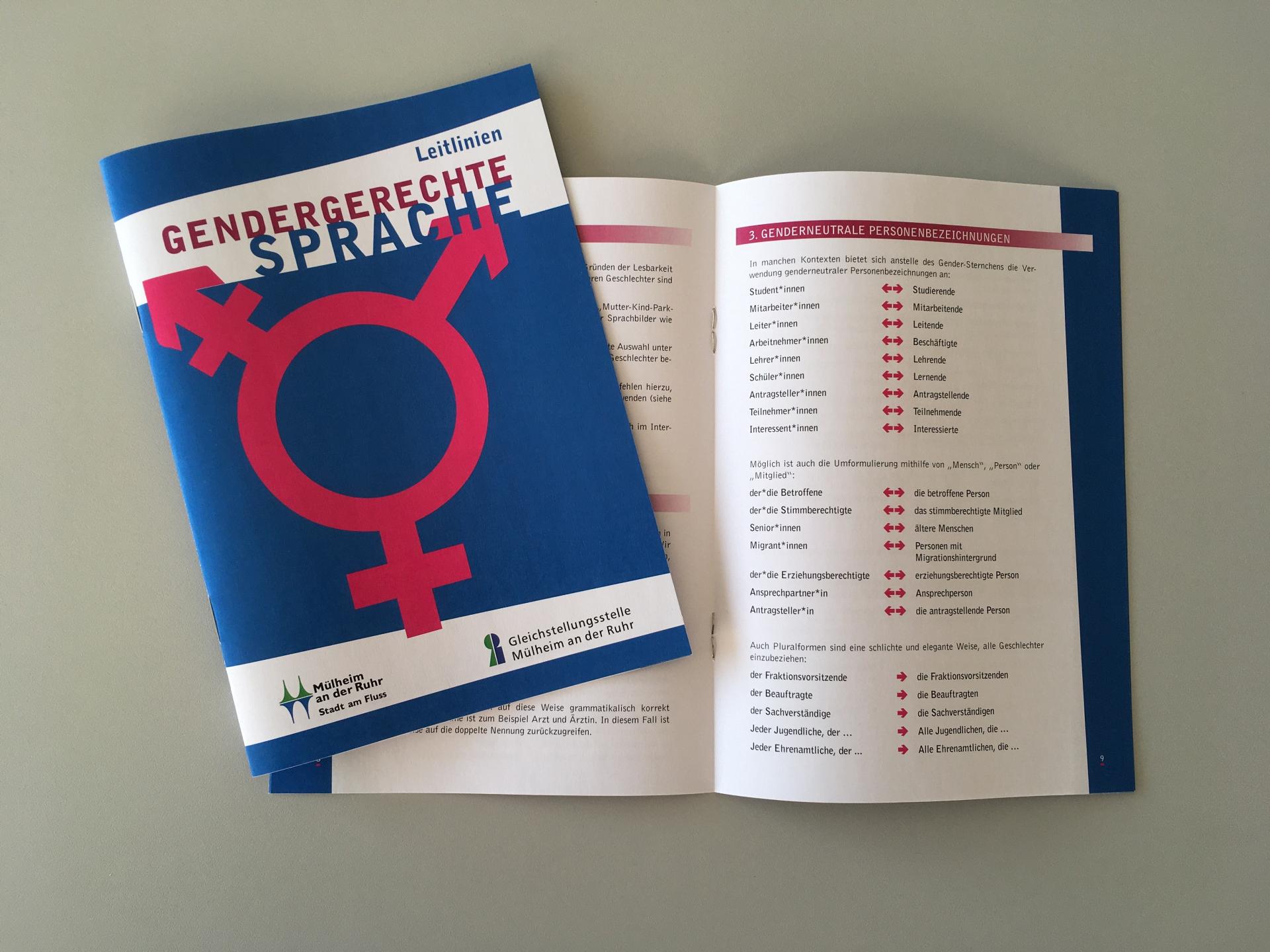 Die neuen Leitlinien gendergerechte Sprachen führen das Gendersternchen in die Verwaltungskommunikation ein. Sie wurden erstellt durch die Gleichstellungsstelle Mülheim an der Ruhr.
