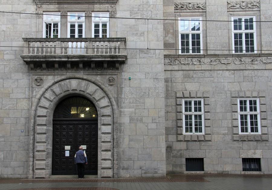 Eingang zum Historischen Rathaus an der Friedrich- Ebert- Straße