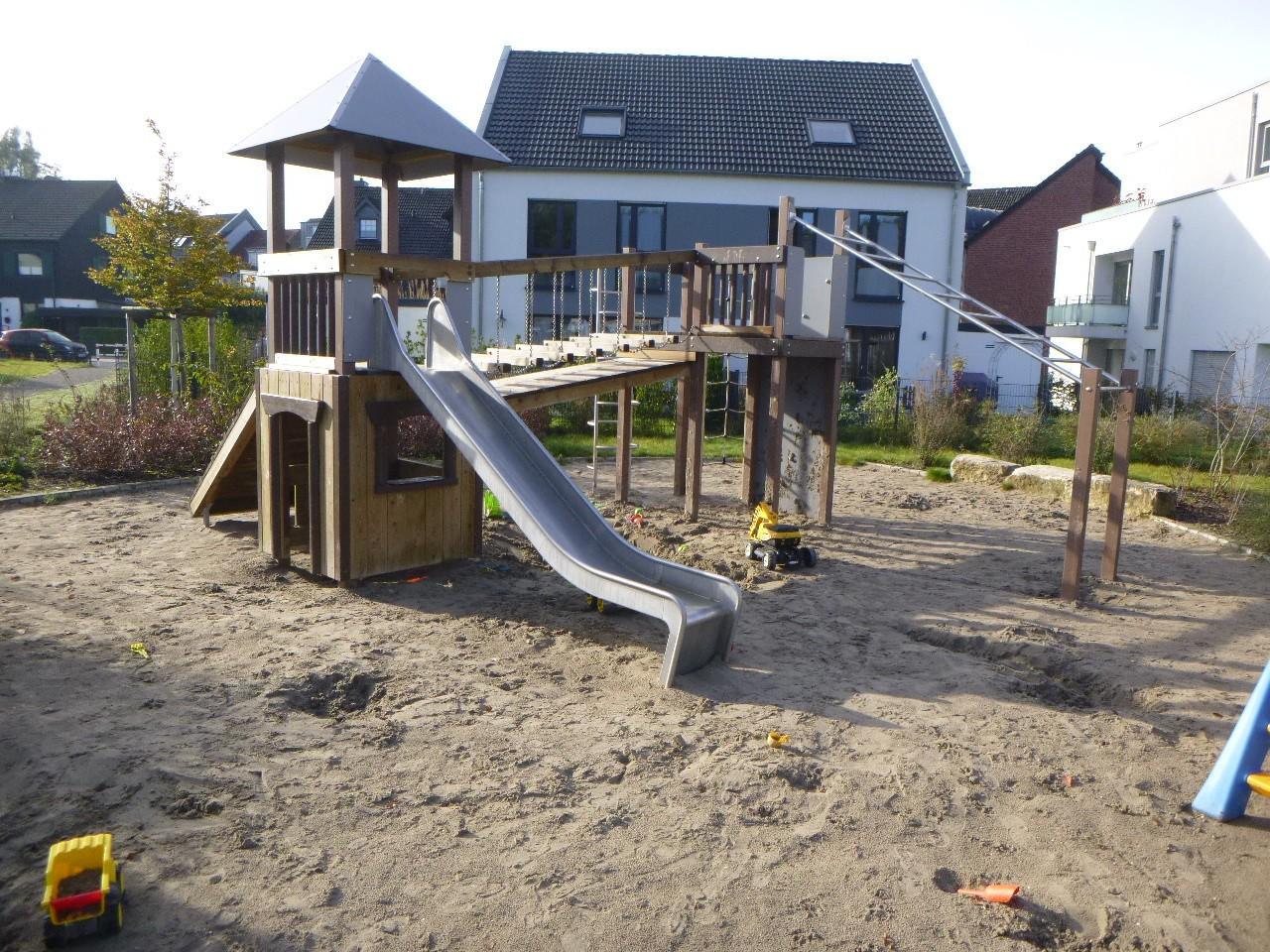 Die Aufnahme zeigt den Spielplatz Helga-Wex-Weg im Oktober 2024.