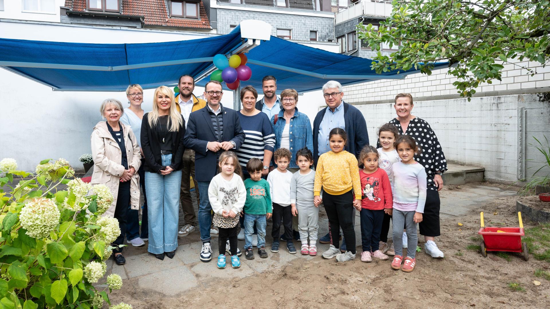 Gruppenfoto in der städtischen Kita „Hand in Hand“