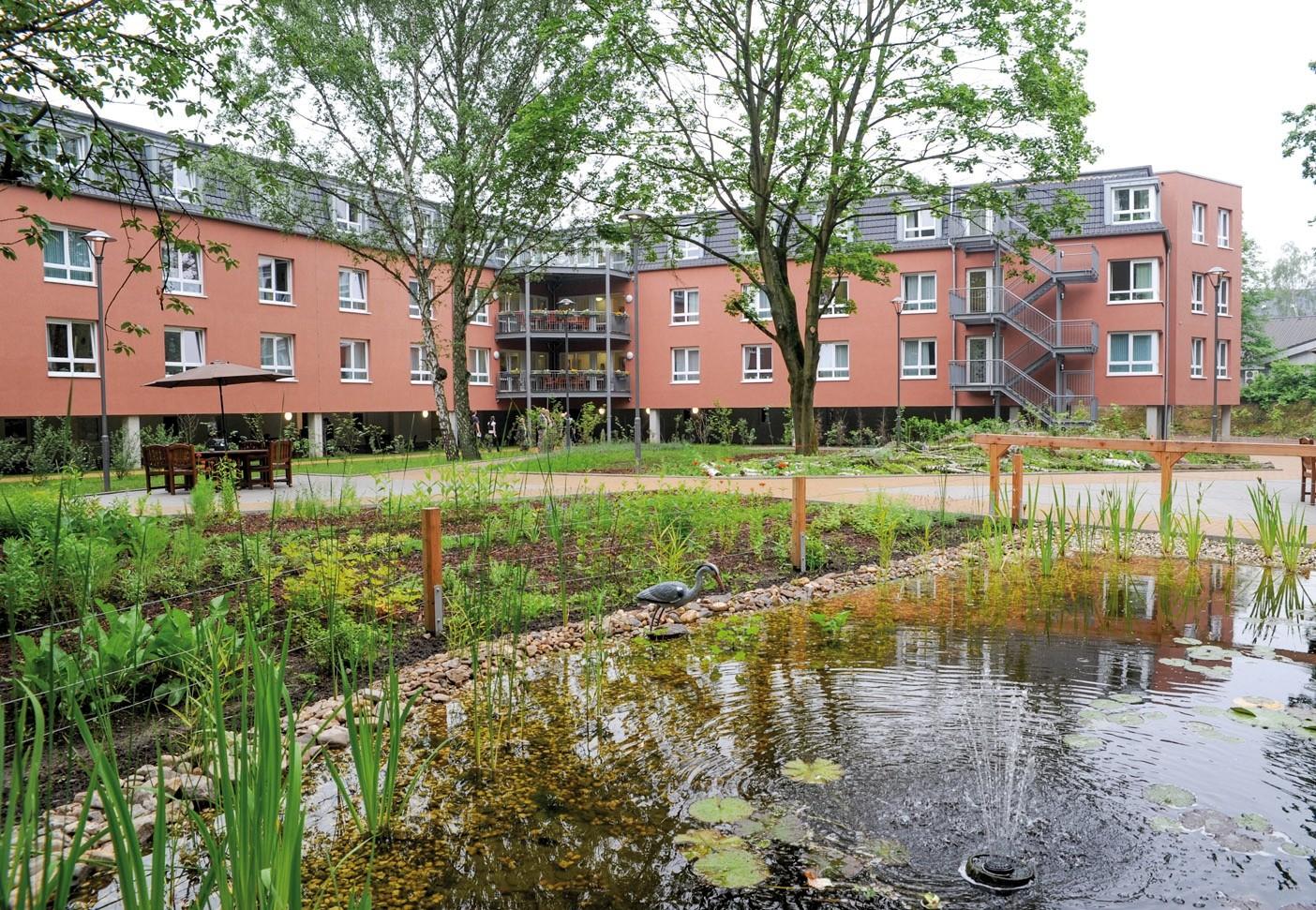 Das Haus Kuhlendahl in Mülheim-Holthausen (Kuhlendahl 104 - 106, 45470 Mülheim an der Ruhr)