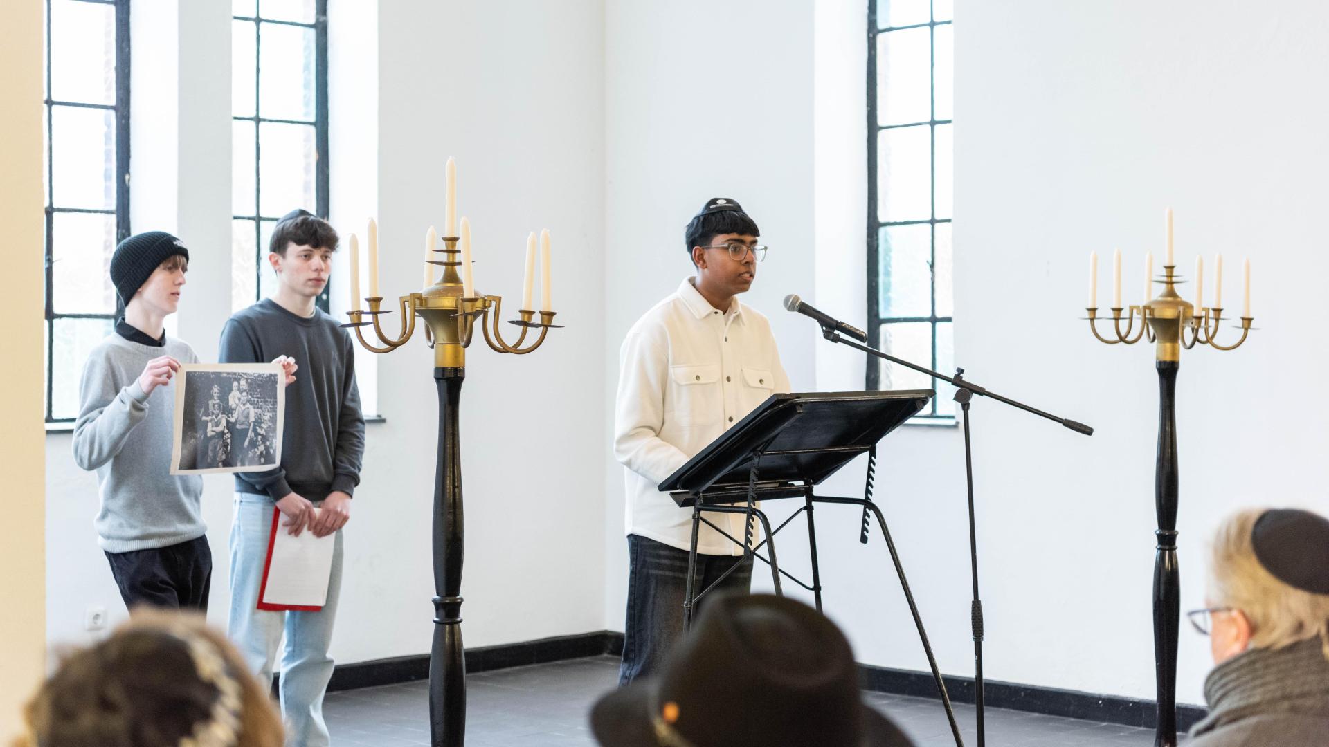 Schüler der Gustav-Heinemann-Gesamtschule am 27. Januar 2026.