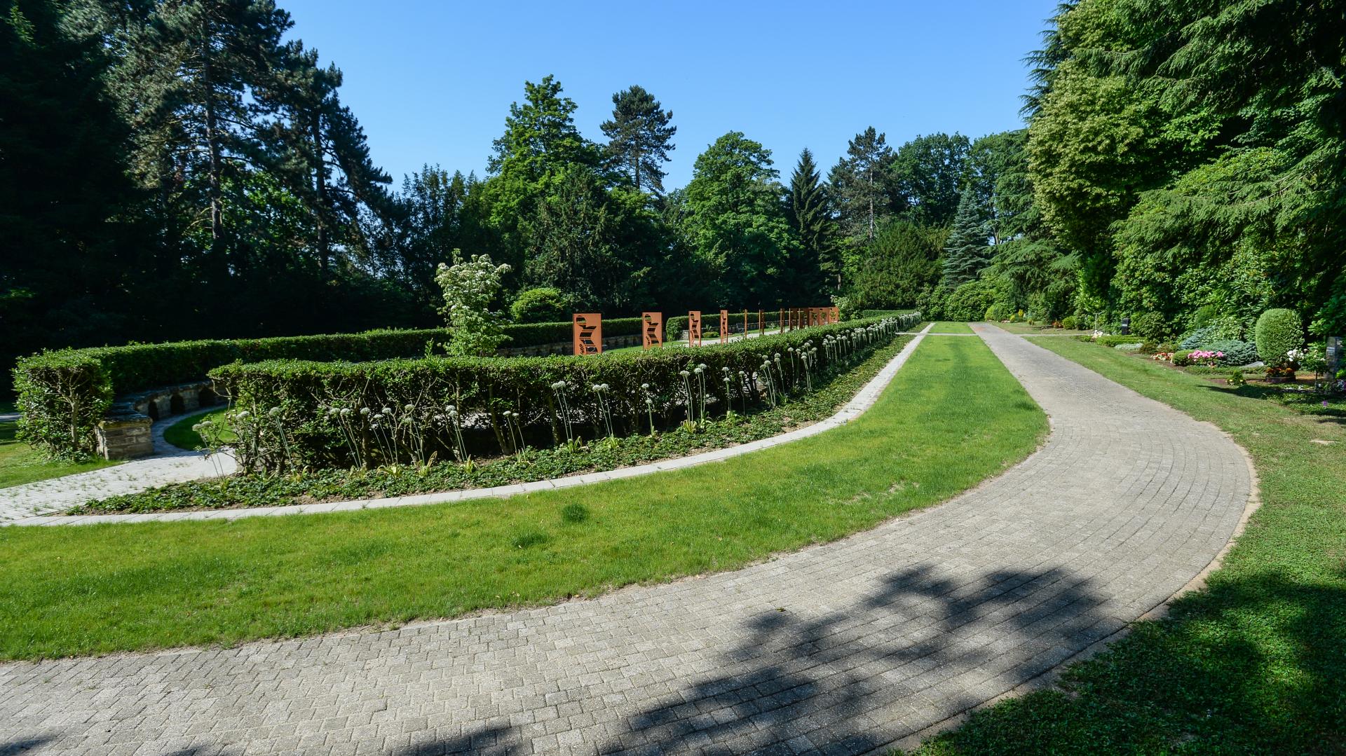 Außenbereich der Partnergrabanlage auf dem Hauptfriedhof
