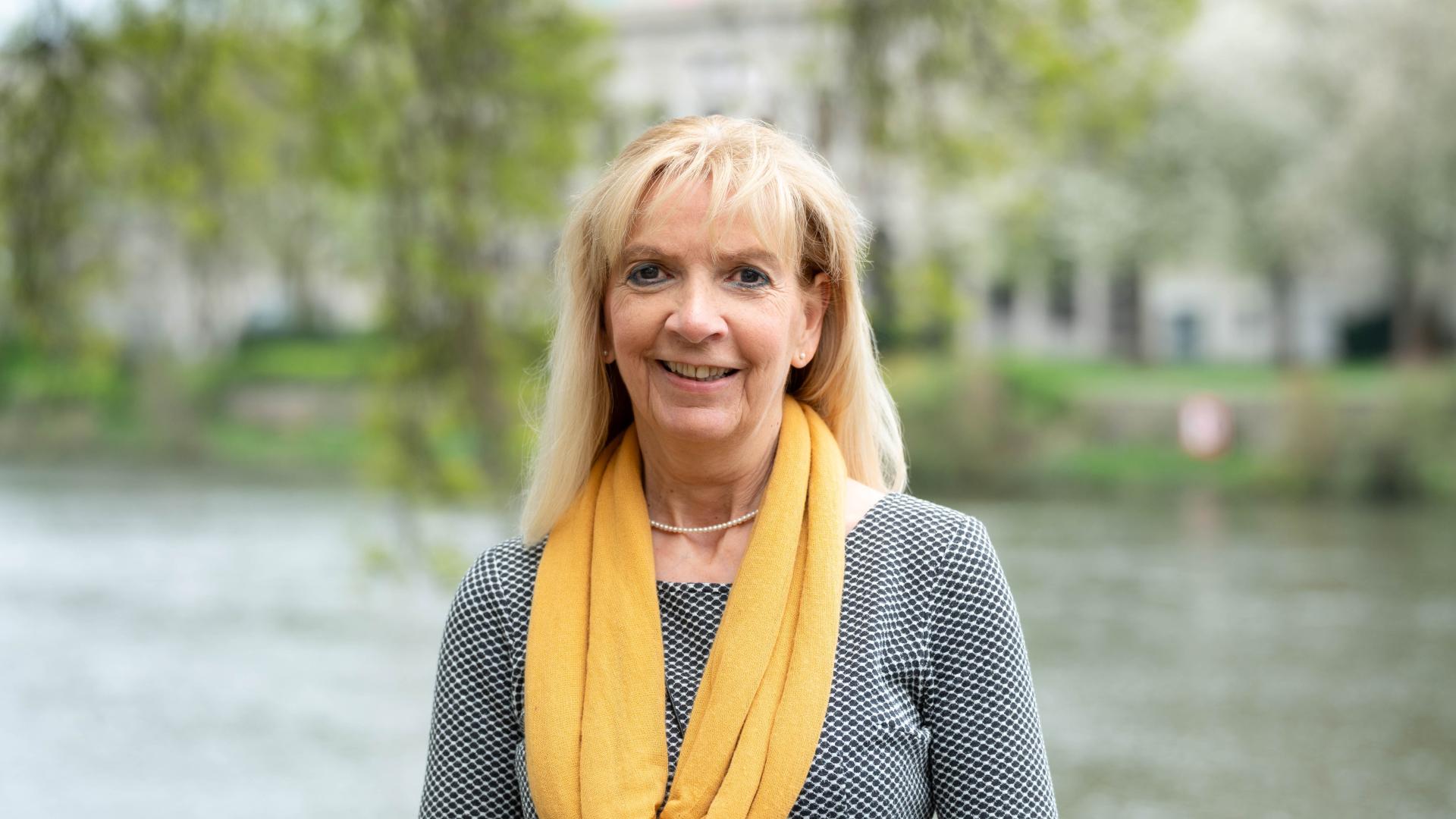 Das Bild zeigt Elke Heckmann