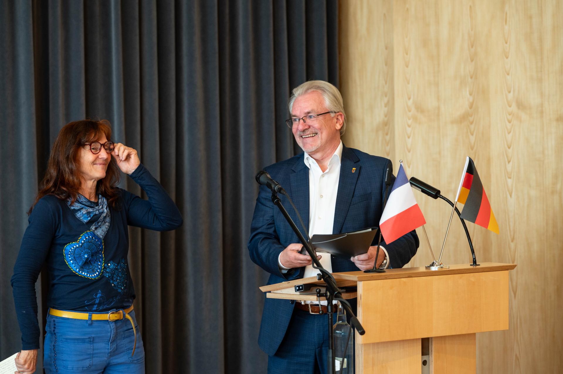 Musikalische Begegnung mit der französischen Partnerstadt Tours: Oberbürgermeister Marc Buchholz begrüßte die Gäste und betonte die Bedeutung für Europa.