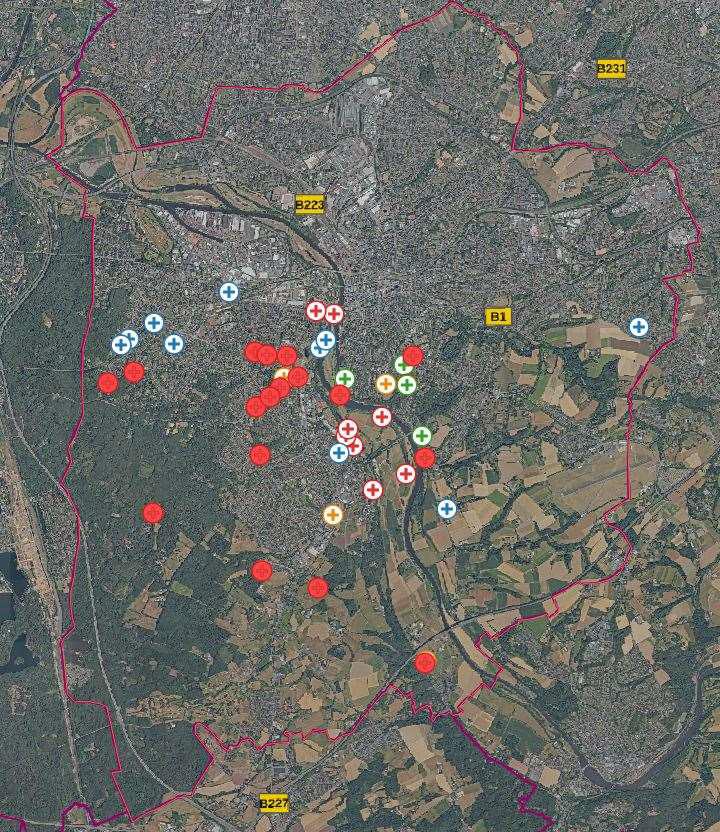 Eine Karte mit Meldungen von Waschbären bis 2024.