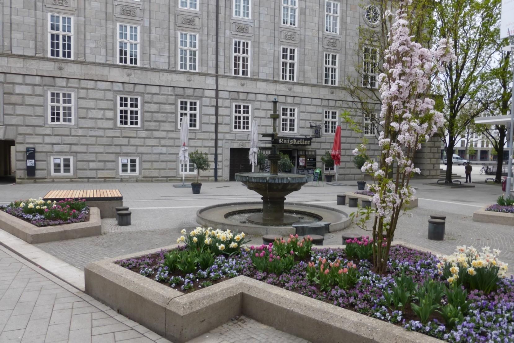 Platz an der Dröppelminna nach seiner Umgestaltung