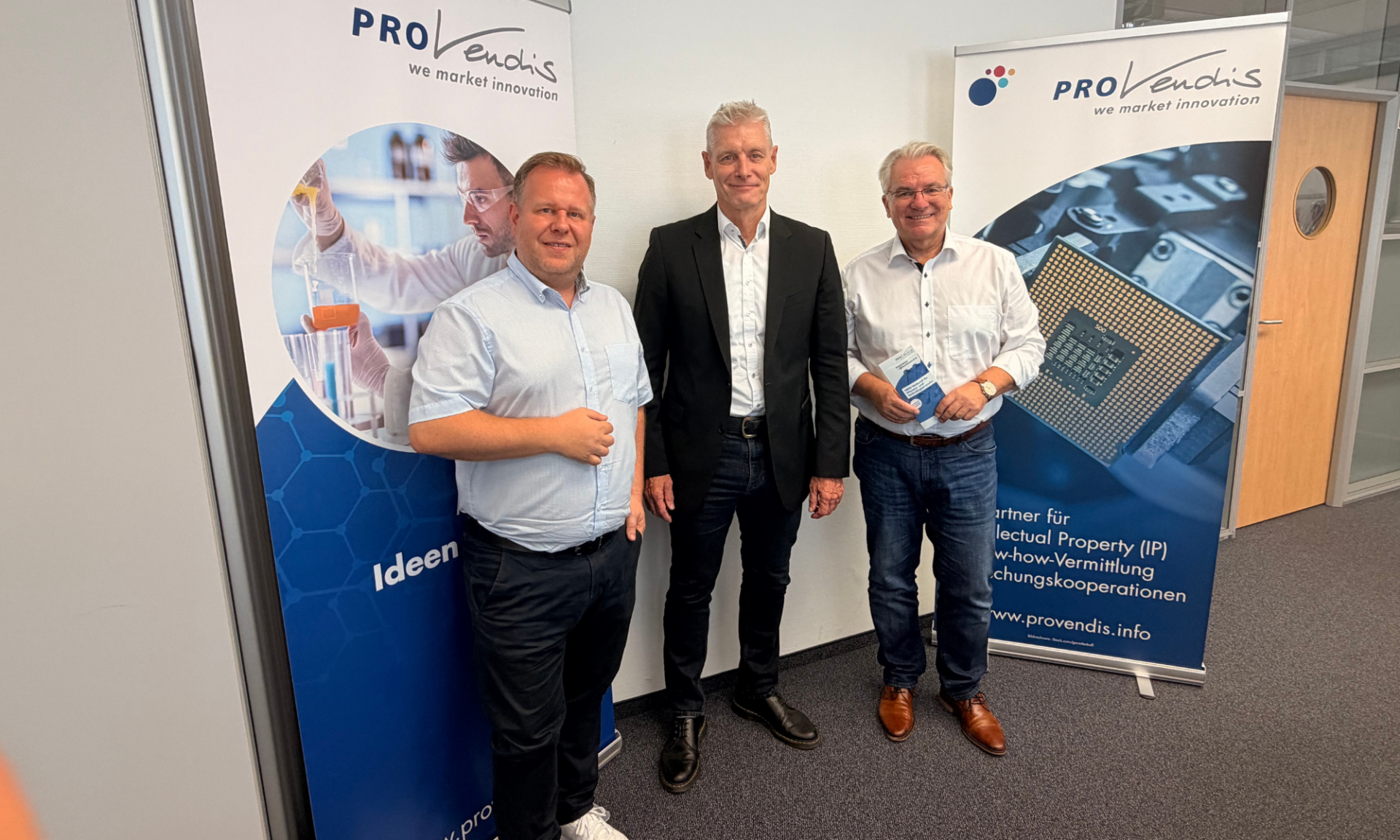 Oberbürgermeister Marc Buchholz bei der PROvendis GmbH
